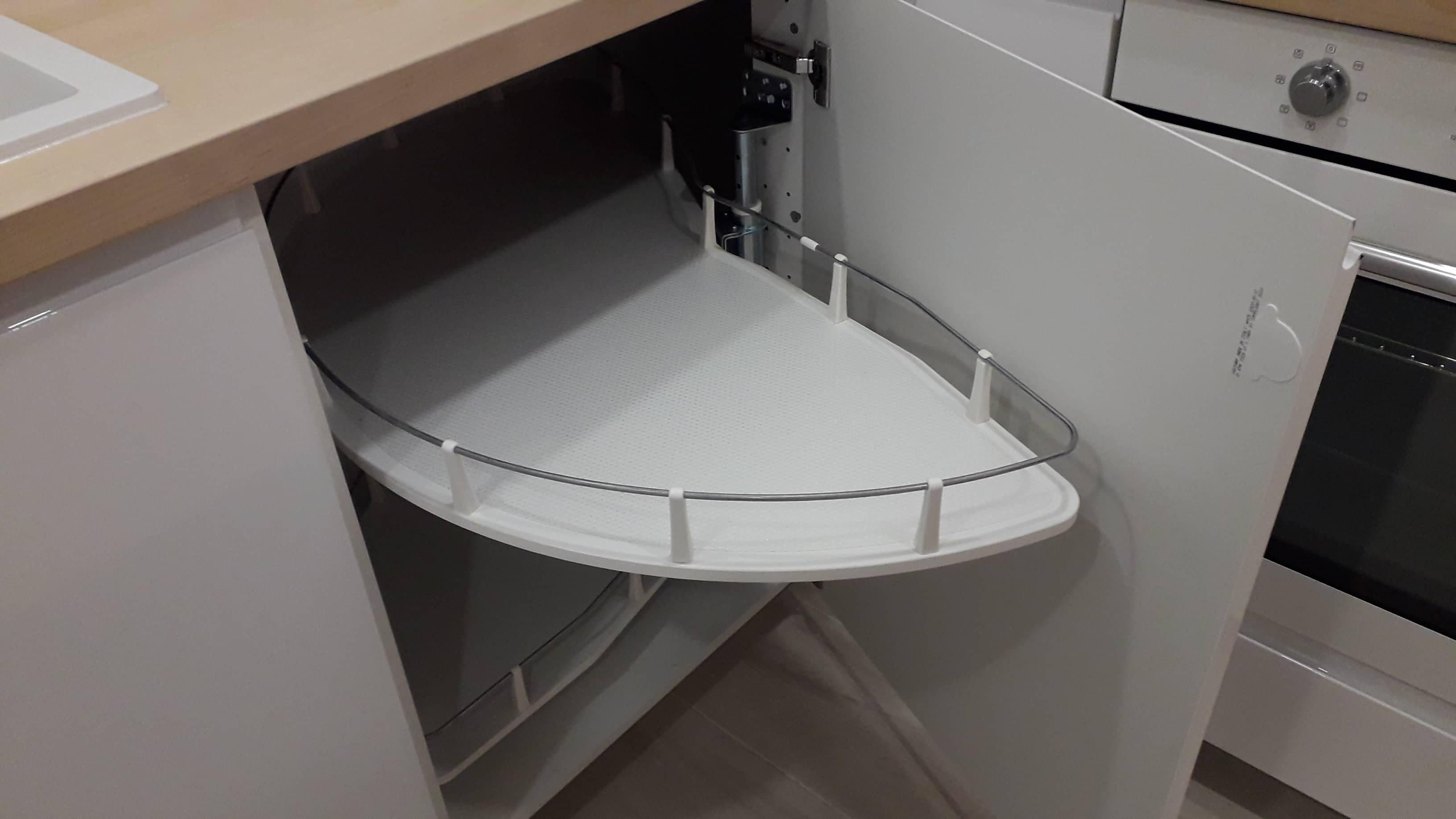 Fotografia de m&oacute;veis de cozinha instalados