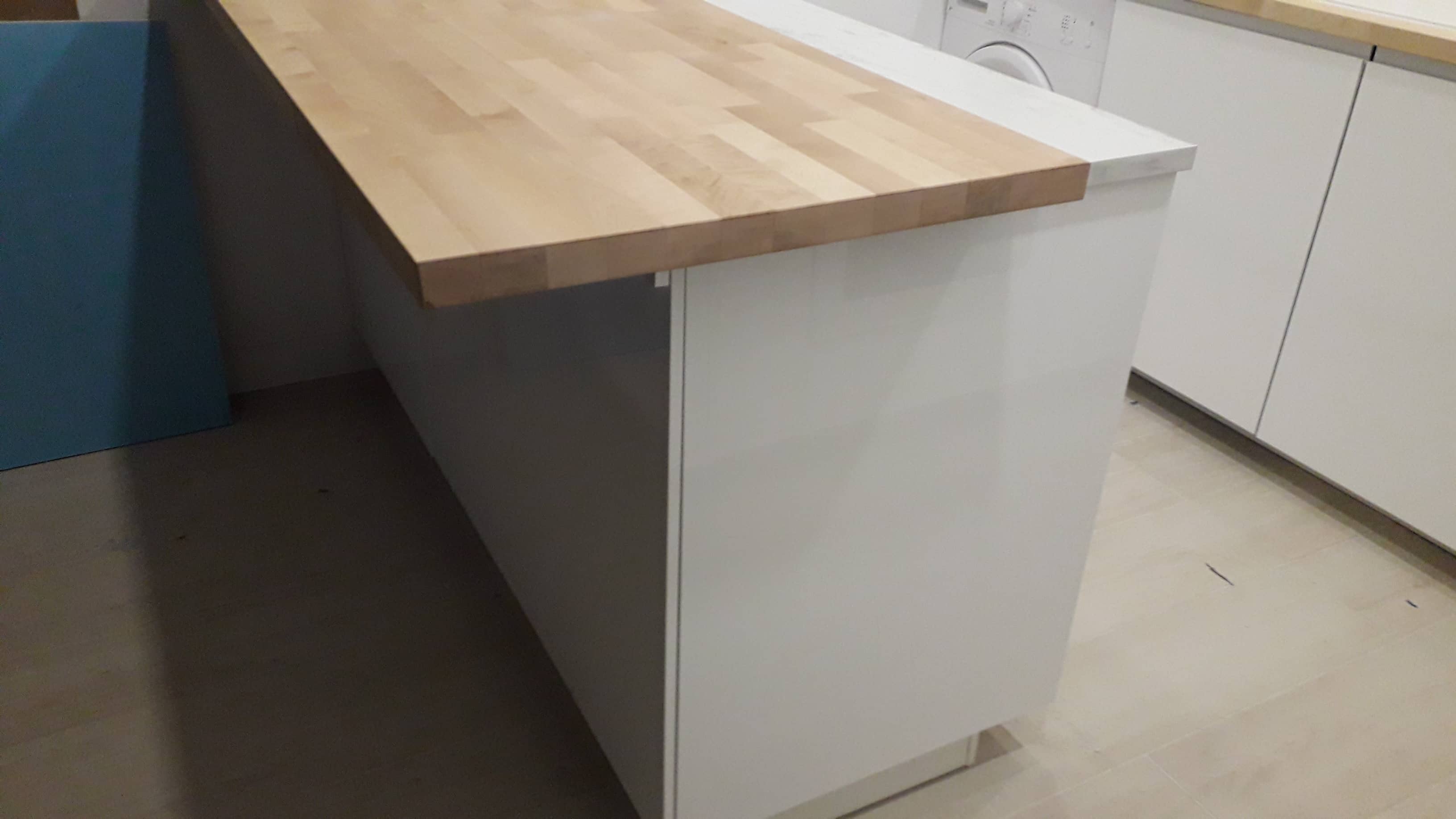 Fotografia de bancada de cozinha instalada
