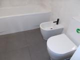Fotografia de loi&ccedil;as sanit&aacute;rias